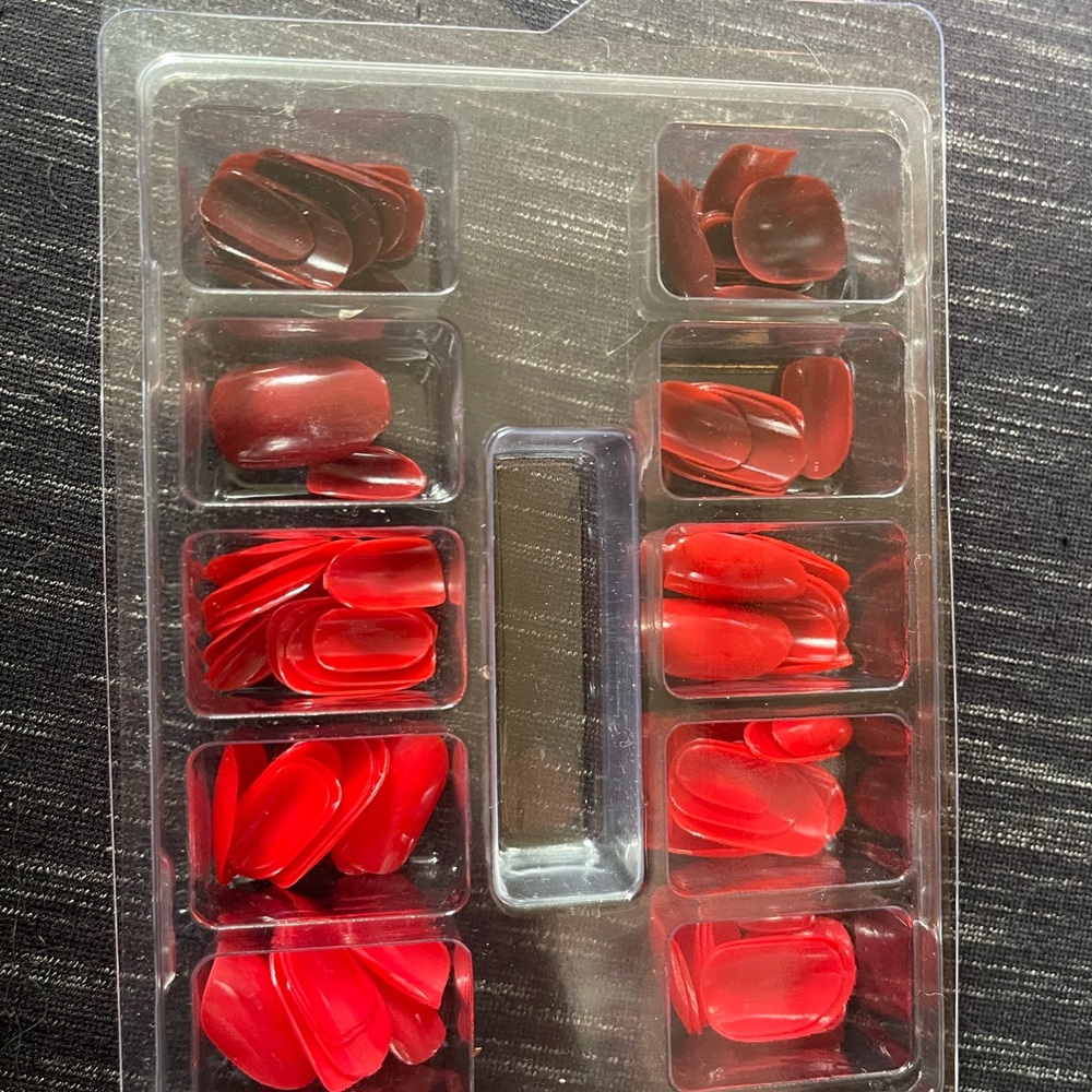 Red Press-On Nail Set